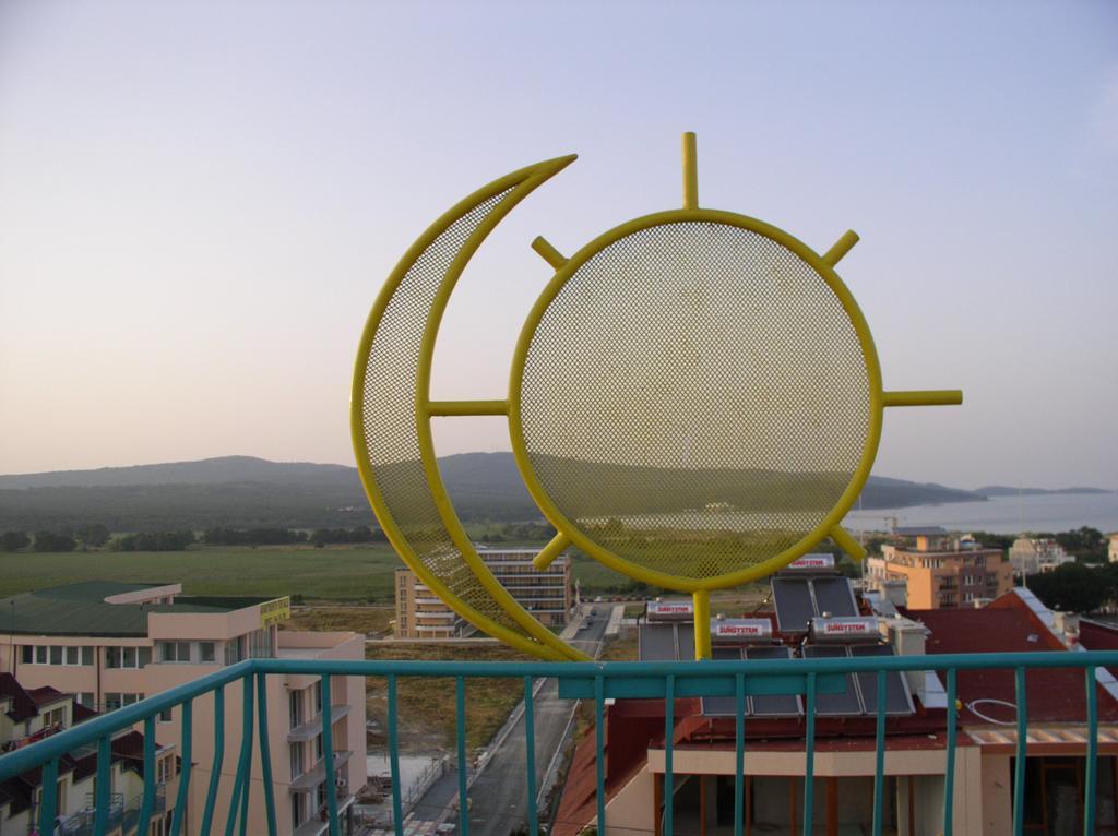 Complex Laguna-Kantardzhiev Primorsko Exterior photo